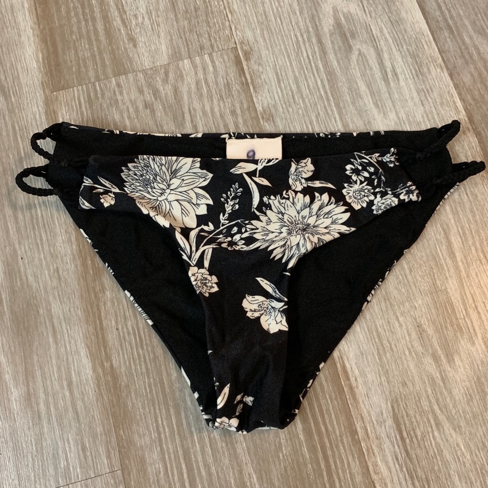Amuse society bottoms